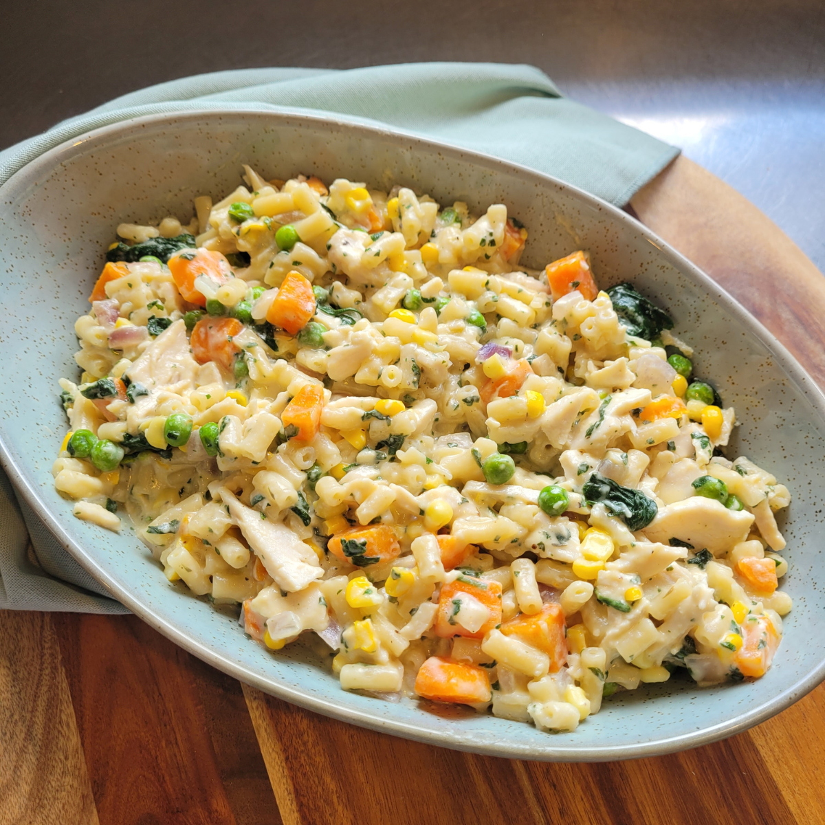 One-Pot Wonder: Boxed Mac and Cheese with Chicken & Veggies