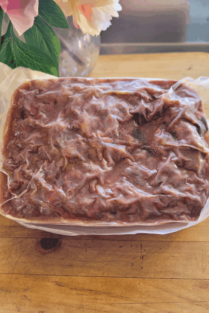 Red meat sauce frozen and vacuum-packed packed ready for reheating