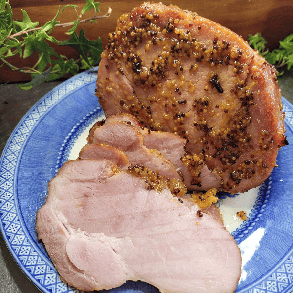 Easy Glazed Baked Ham