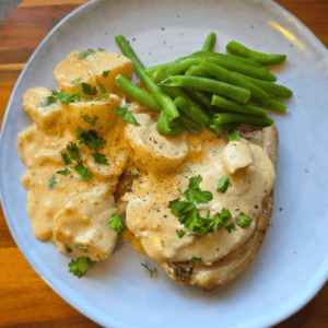 Creamy pork chops and potatoes slow cooker recipe