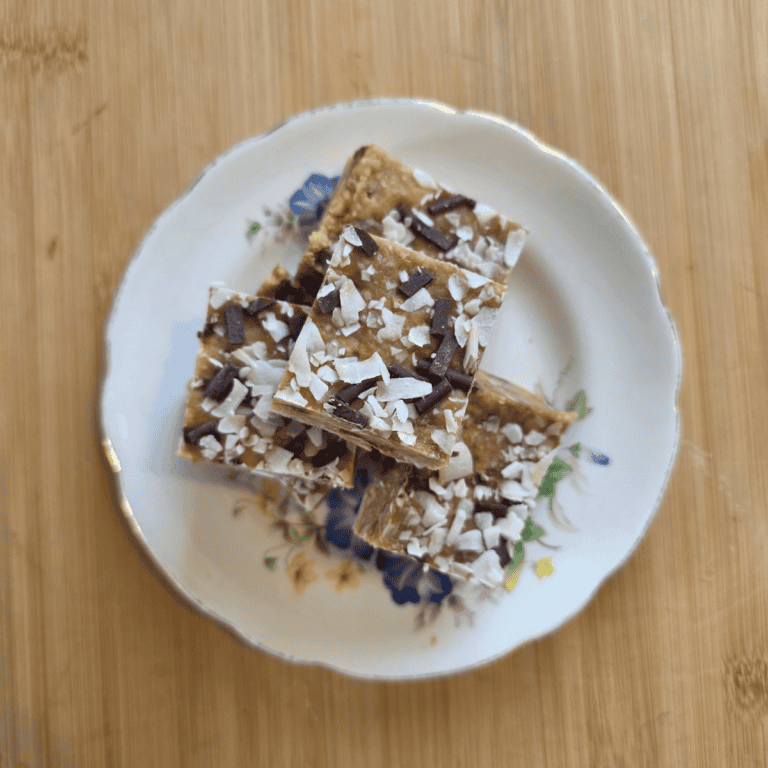 Easy no-bake apricot slice with coconut and chocolate