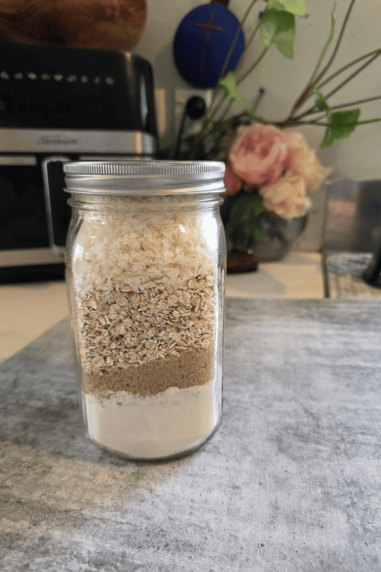 photo of a jar of Anzac biscuit pantry mix